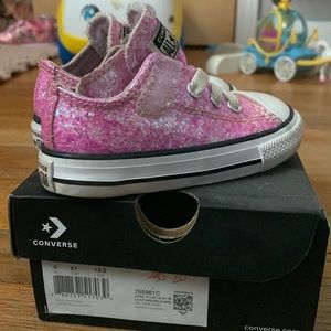 Glitter pink, Converse All Star shoes